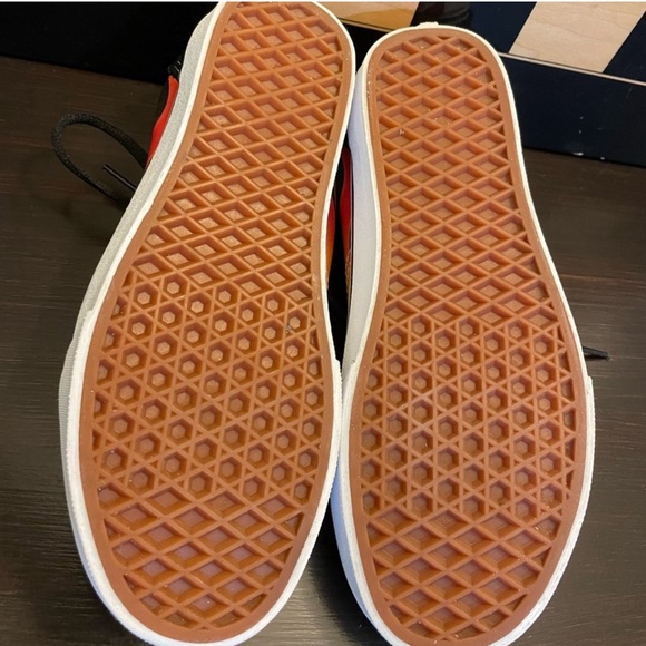 Vans Off the Wall, Old Skool, low top, lace up, Flame - Picture 2 of 7